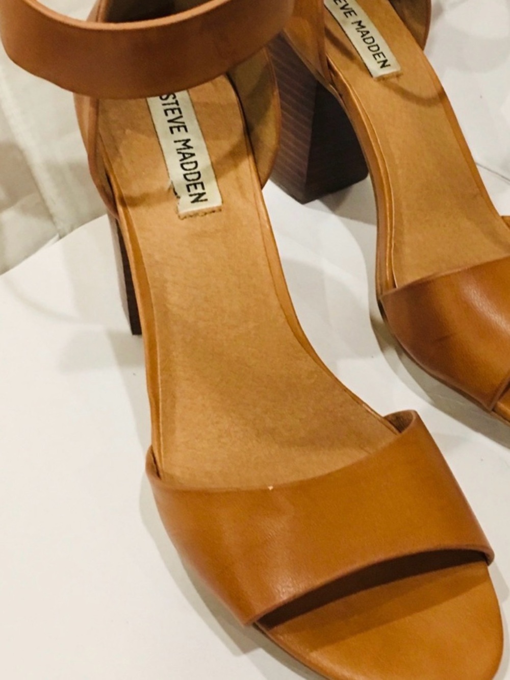Steve Madden Cognac Tan Block Heel Sandals